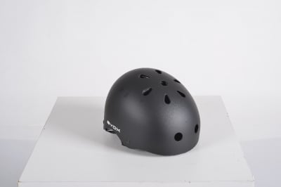 Каска Y09 Skate (54-58 см) черен