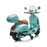 Електрически мотор Vespa GTS Super зелен
