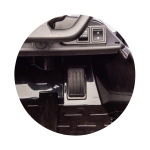 Ел. кола Formula E Porsche червена