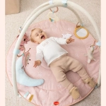 Активна гимнастика Tiny Love Developmental Gymini от серията Unicorn Wonderlands, с кръгло килимче с диаметър 90 см, регулиращи се арки и селекция от 5 играчки, 0-36м 0129.001
