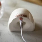 Безжична електрическа помпа за изцеждане на кърма Tommee Tippee Made For Me HANDS-FREE, с мобилно приложение, до 4 часа работа на батерия, с биберон Closer to Nature 0м+ TT.0263