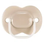 Комплект от 2 бр. ортодонтични залъгалки Tommee Tippee ANY TIME със симетричен силиконов биберон, 0-6м, бежово и крем с декор Таралеж, в кутия за стерилизиране TT.0267