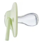 Комплект от 2 бр. ортодонтични залъгалки Tommee Tippee ANY TIME със симетричен силиконов биберон, 6-18м, синя и зелена с декор KIND, в кутия за стерилизиране TT.0274