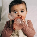 Неразливаща се чаша Tommee Tippee Soft Spout с мек накрайник с антибактериална технология BACSHIELD, с дръжки, в розов цвят с декорация Лисиче, 150 мл, 4м+ 0286