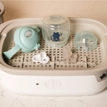 Неразливаща се чаша Tommee Tippee Soft Spout с мек накрайник с антибактериална технология BACSHIELD, с дръжки, в син цвят с декорация Мече, 150 мл, 4м+ 0287