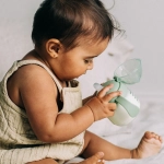 Неразливаща се чаша Tommee Tippee Soft Spout с мек накрайник с антибактериална технология BACSHIELD, с дръжки, в зелен цвят с декорация Бухал, 150 мл, 4м+ 0288