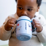 Тренировъчна неразливаща се чаша с мек накрайник и с дръжки SuperStar Trainer Sippee Cup, с антибактериално покритие Bacshield, 300 мл, 6м+, синя 0289