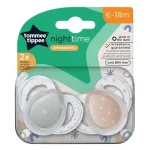 Комплект от 2 бр. ортодонтични залъгалки Tommee Tippee NIGHT TIME със светеща в тъмното дръжка, 6-18м, розова и сива с декор звезда, в кутия за стерилизиране 0252